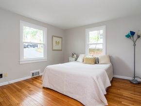 21 Nimitz Cir, Natick MA 01760