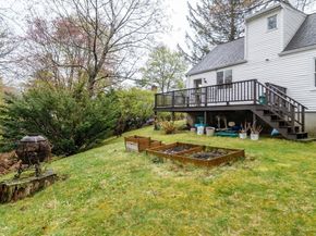 21 Nimitz Cir, Natick MA 01760