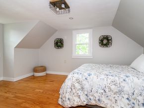 21 Nimitz Cir, Natick MA 01760