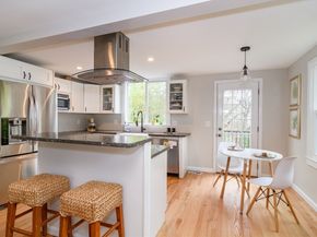 21 Nimitz Cir, Natick MA 01760