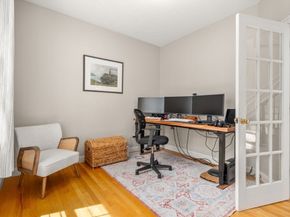 66 Hutchinson Rd, Sutton MA 01590