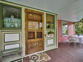 17 Copley St, Newton MA 02458