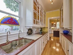 17 Copley St, Newton MA 02458