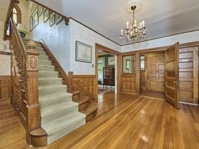 17 Copley St, Newton MA 02458