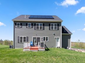 32 Hycrest Rd, Charlton MA 01507