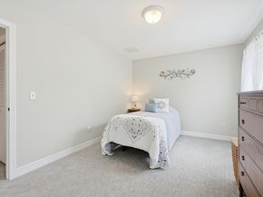 204 Laurelwood Dr 204, Hopedale MA 01747