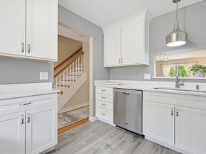 204 Laurelwood Dr 204, Hopedale MA 01747