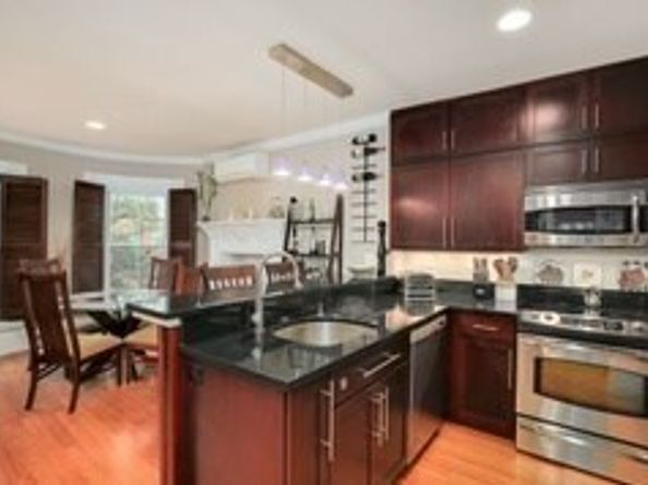 32 Rutland Sq 3, Boston MA 02118