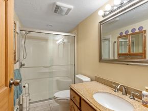 112 Elm St, Auburn MA 01501