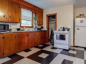 198 W. Main Street, Millbury MA 01527