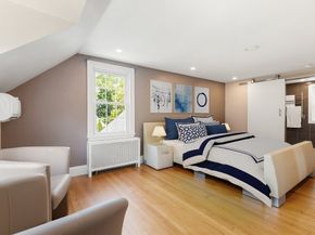 12 Powder House Rd Ext, Medford MA 02155