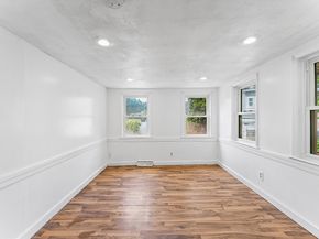 1 Allen Ct, Marlborough MA 01752