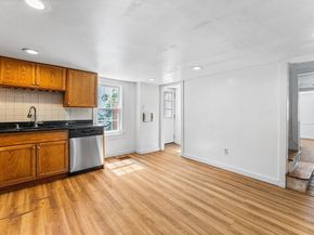 1 Allen Ct, Marlborough MA 01752