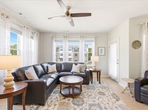 2301 Pennington Dr 2301, Walpole MA 02081