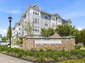 2301 Pennington Dr 2301, Walpole MA 02081