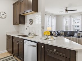 2301 Pennington Dr 2301, Walpole MA 02081
