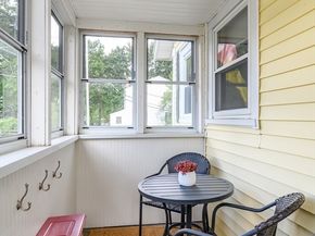 18 Hammond Rd, Natick MA 01760