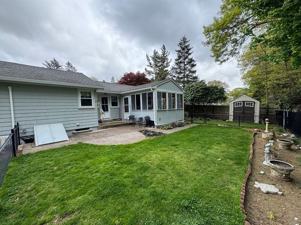 50 Baltic Ave, Brockton MA 02302