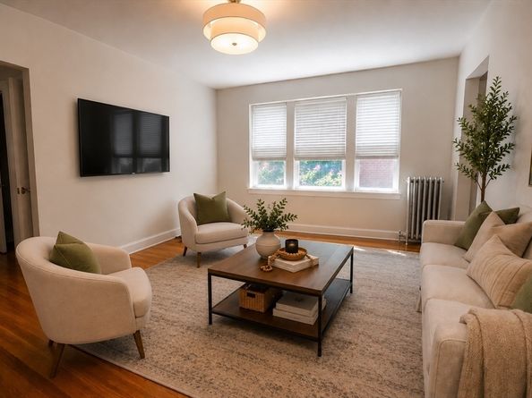 8 Walnut St 2, Everett MA 02149