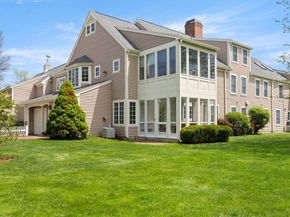 61 Great Hill Drive 61, Topsfield MA 01983