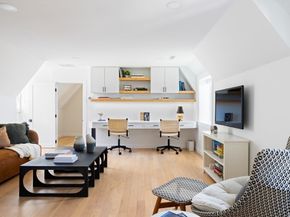 124 Chestnut Hill Rd, Newton MA 02467