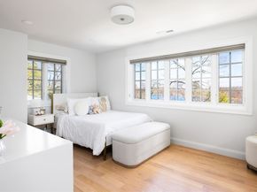 124 Chestnut Hill Rd, Newton MA 02467