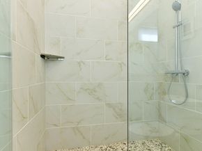 87 Parker St 402, Chelsea MA 02150