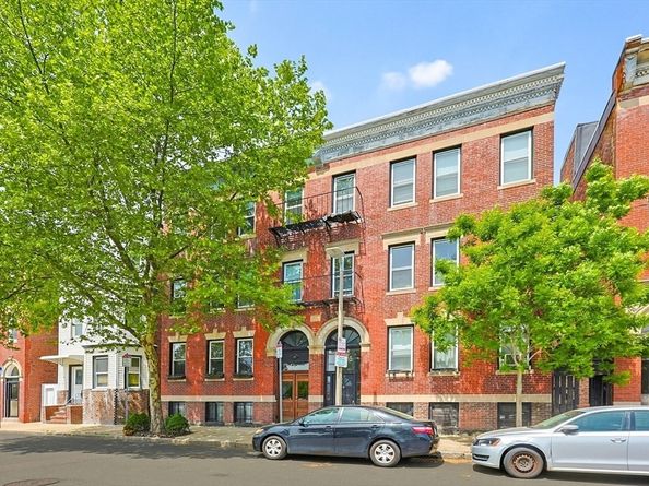 38 Frankfort Street, Boston MA 02128