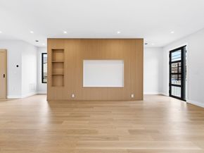 236 Lake Street, Waltham MA 02451