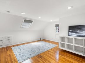21 Rose Dr, Newton MA 02465