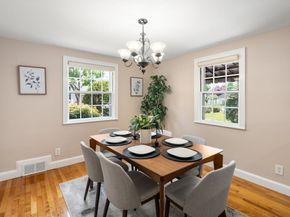 21 Rose Dr, Newton MA 02465