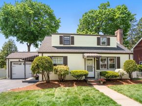 21 Rose Dr, Newton MA 02465