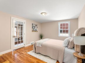21 Rose Dr, Newton MA 02465