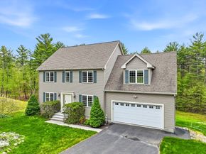 378 Moon Hill Rd, Northbridge MA 01534