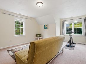 378 Moon Hill Rd, Northbridge MA 01534