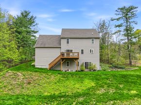 378 Moon Hill Rd, Northbridge MA 01534