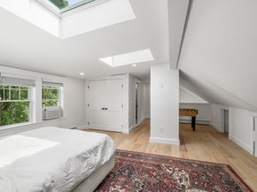 47 Essex St, Medford MA 02155