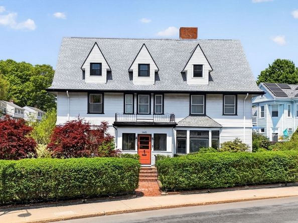 1445 River St, Boston MA 02136