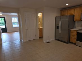 956 Warren Ave 4, Brockton MA 02301