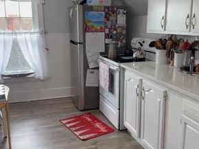 26 Orchard St, Leominster MA 01453