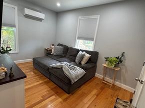 26 Orchard St, Leominster MA 01453