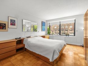 65 East India Row 3G, Boston MA 02110
