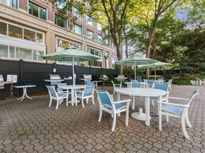 65 East India Row 3G, Boston MA 02110