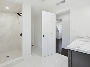 175 Pleasant St, Upton MA 01568