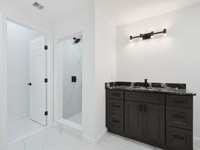 175 Pleasant St, Upton MA 01568