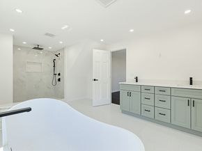 175 Pleasant St, Upton MA 01568