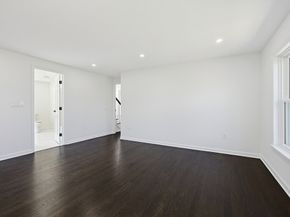 175 Pleasant St, Upton MA 01568