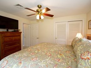 4 Johns Ave, Middleton MA 01949