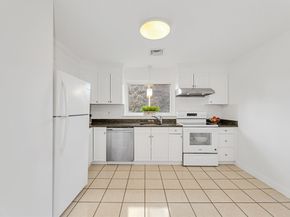 5 Spinney St, 2, Boston MA 02132