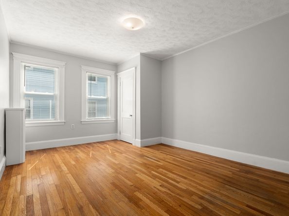 204-206 School St, Watertown MA 02472